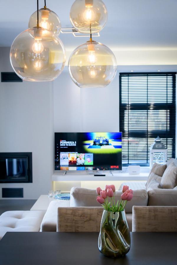 Apartmán Stylish 2Br Flat With Stunning Views & Prv Parking Atény Exteriér fotografie